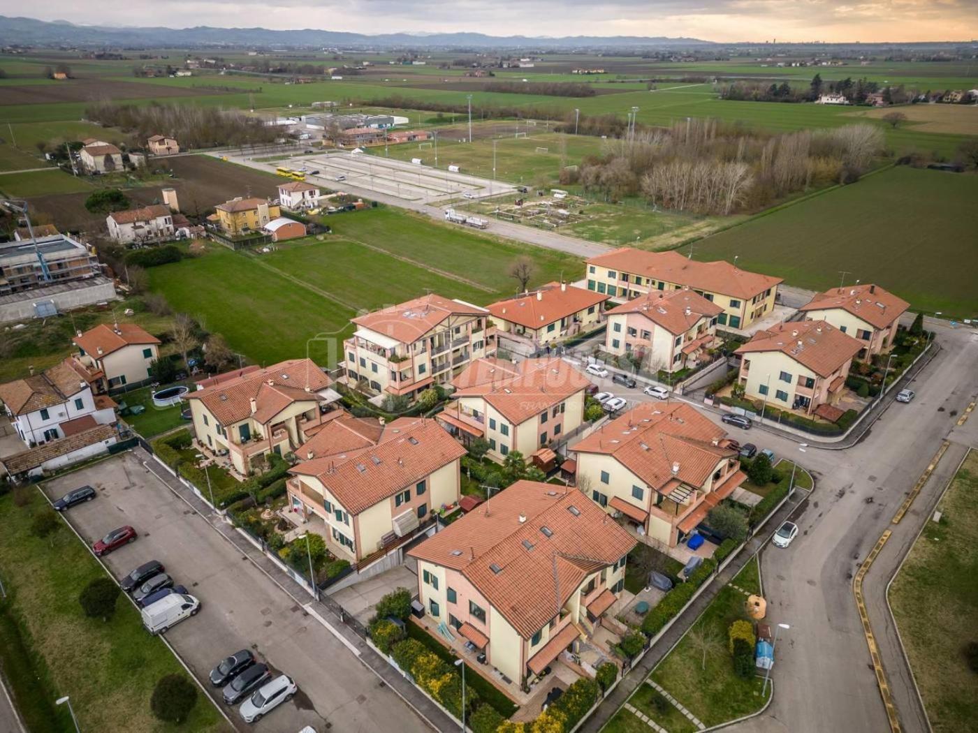 B&B Delle Fragole Medicina  Екстериор снимка